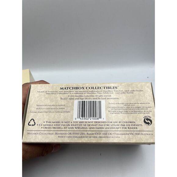 Vintage Matchbox YGB02 1926 Model TT Ford Van 'Beck's' Boxed - Picture 4 of 6